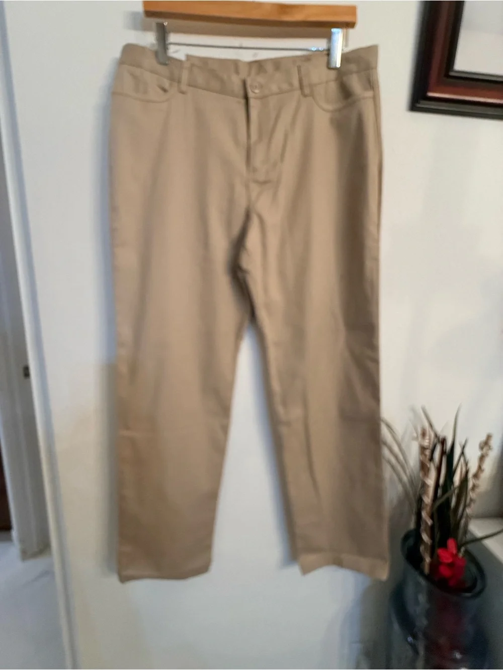 Classroom everyday khaki
